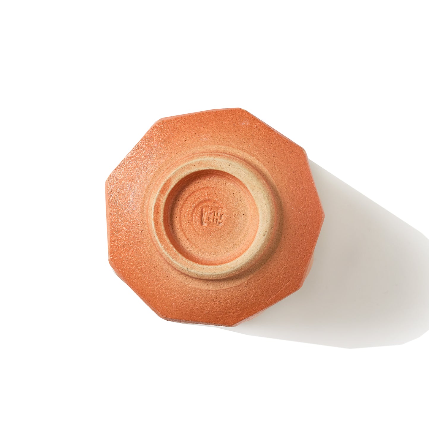 Width 7.5 × depth 7.5 × height 7.5 cm / 2.9” × 2.9”× 2.9”