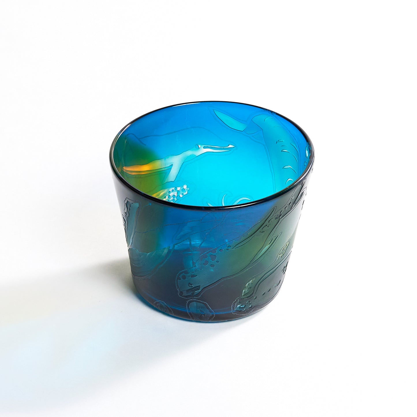 diameter 10 × height 7.6 cm /3.9″ × 3.0″