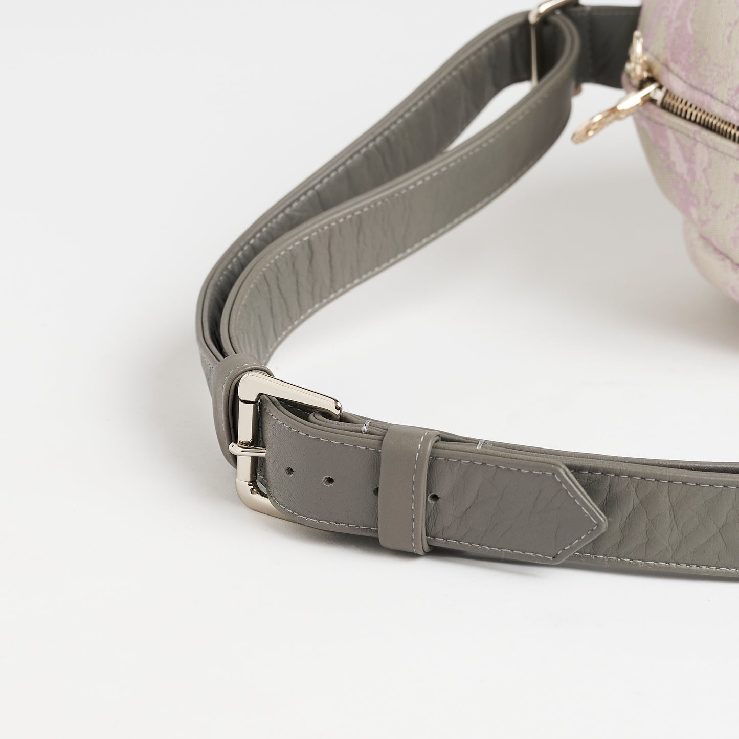 Skull Shoulder Bag