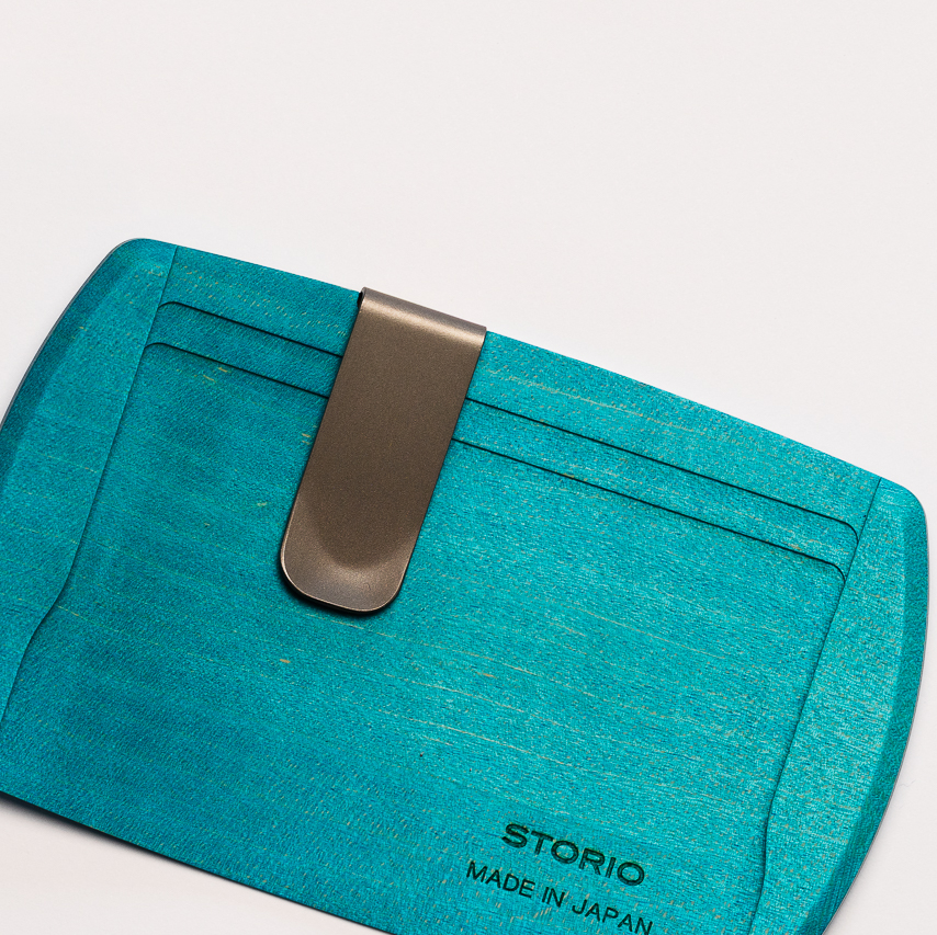 Minimalist wallet with money clip
