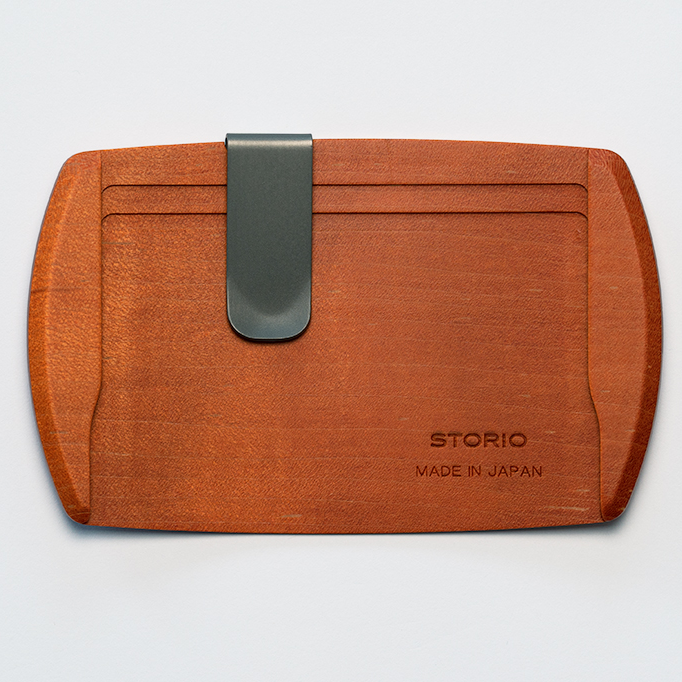 Minimalist wallet with money clip