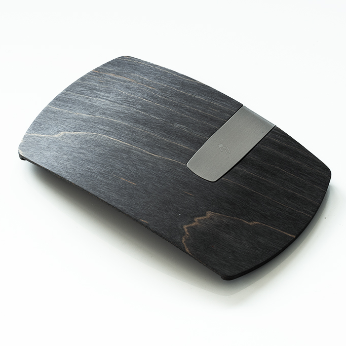 Minimalist wallet with money clip