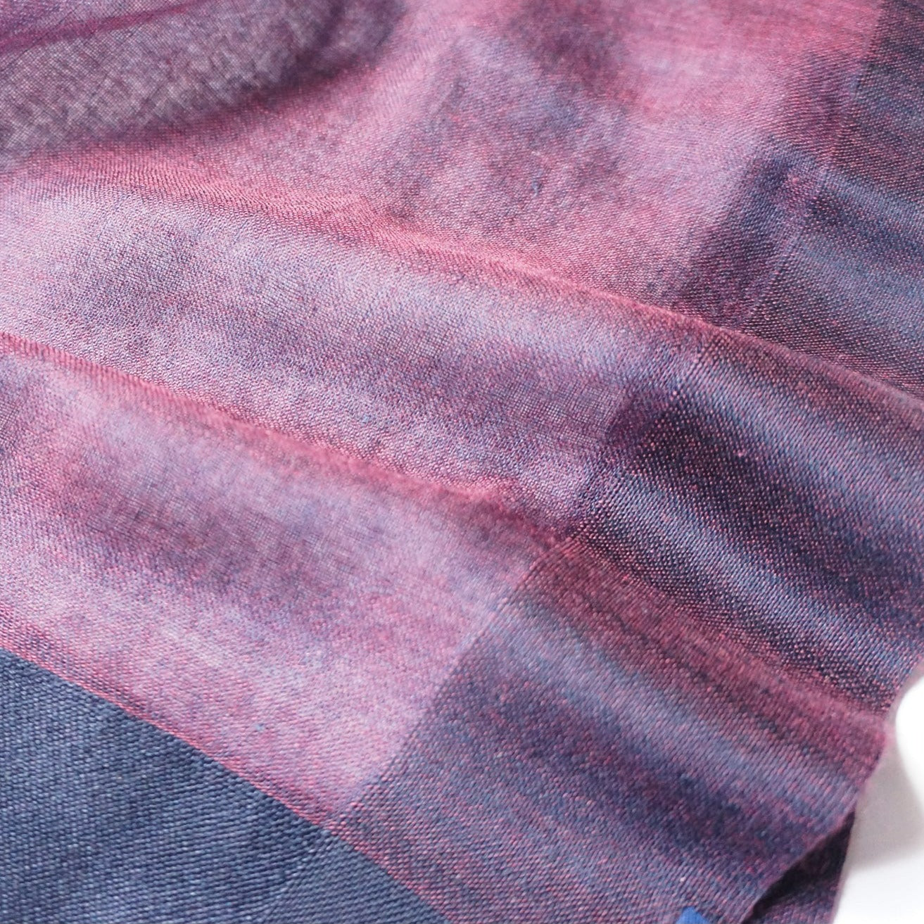 Silk Cashmere Stole "Frame"