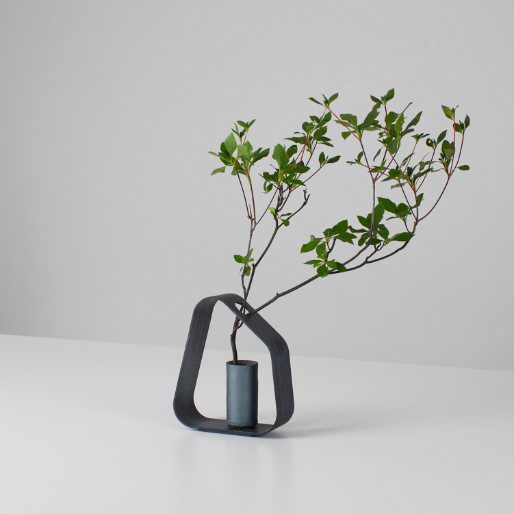 Flower Vase Sasae