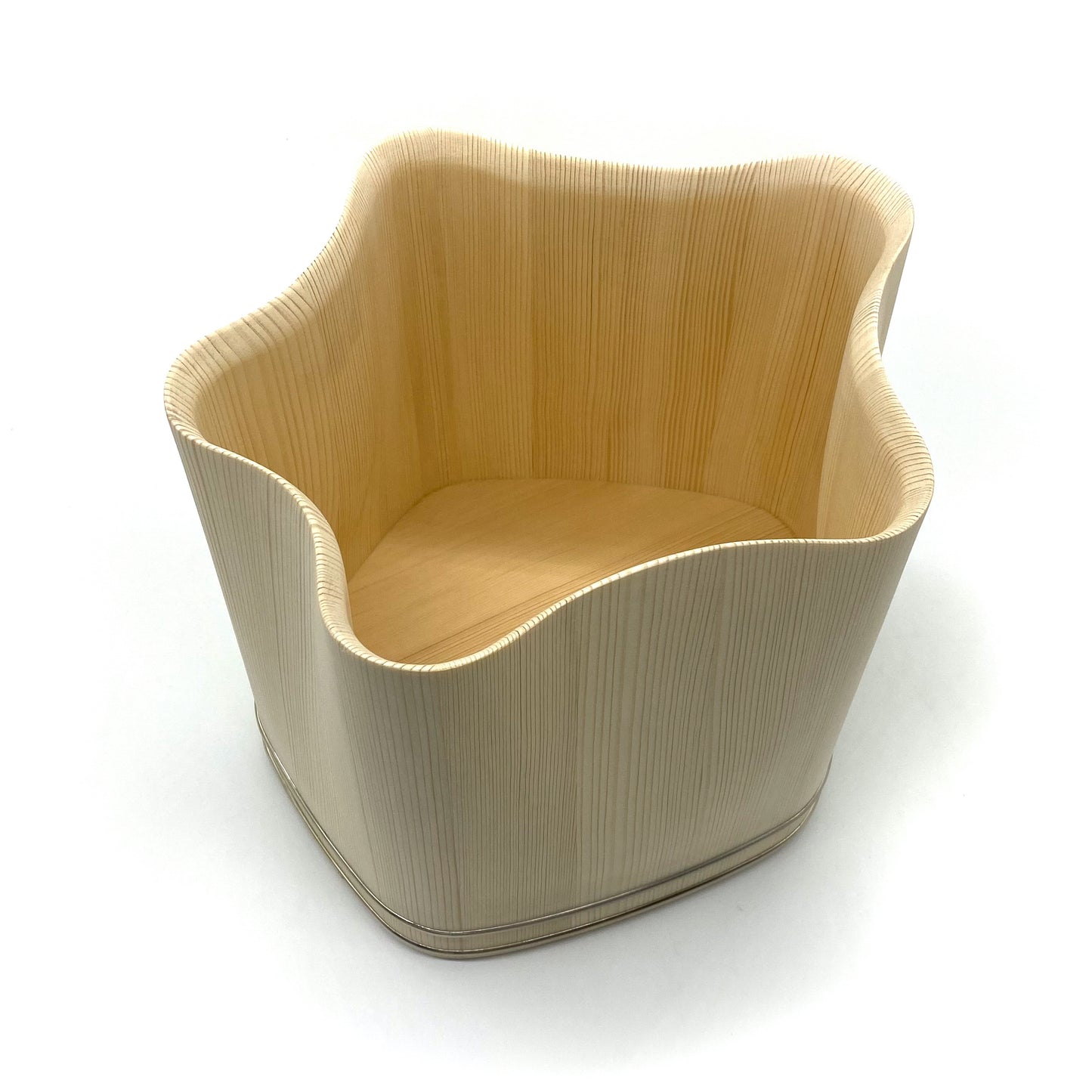 Pentagon: 260 × 240 × height 232 mm