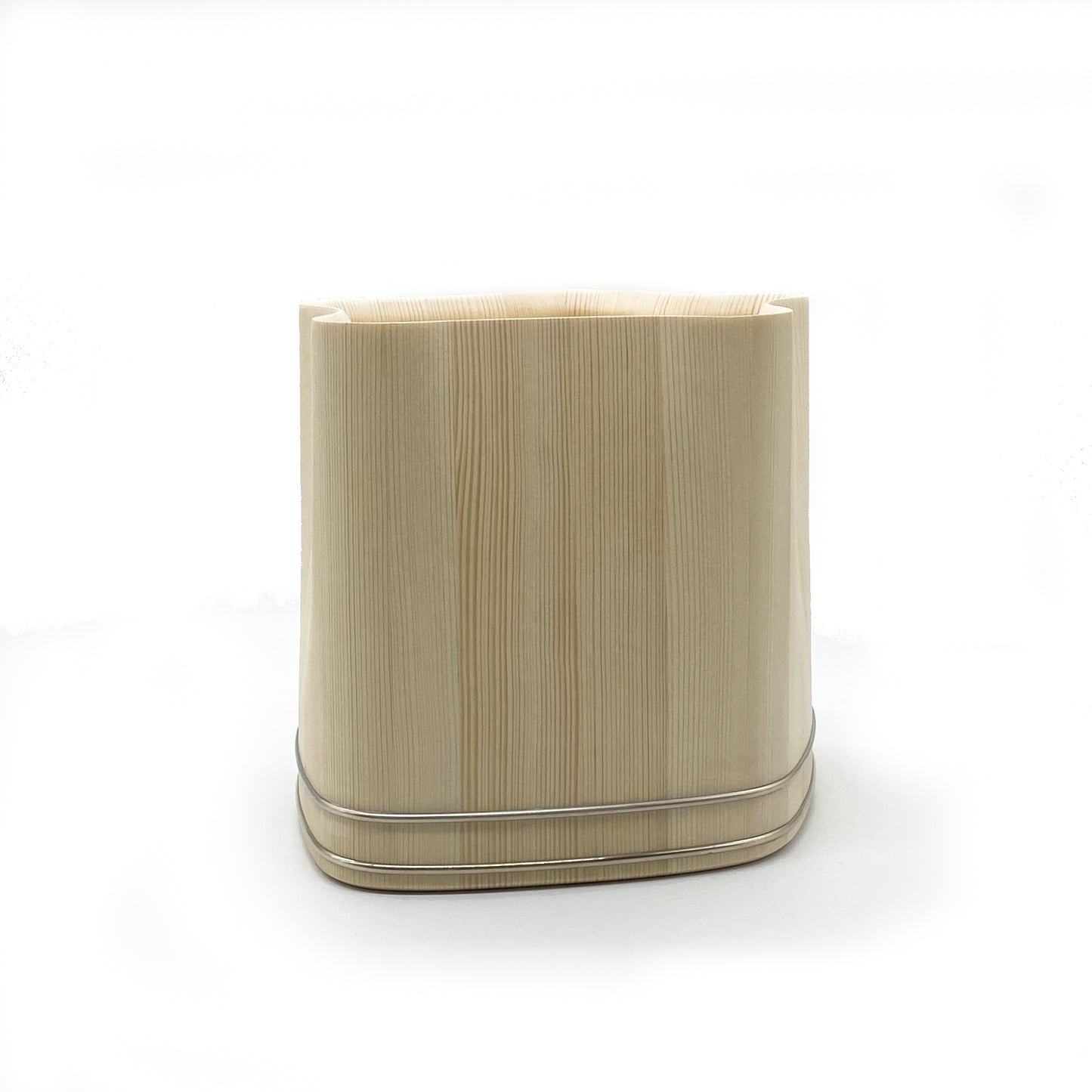 Square: 275 × 255 × height 232 mm