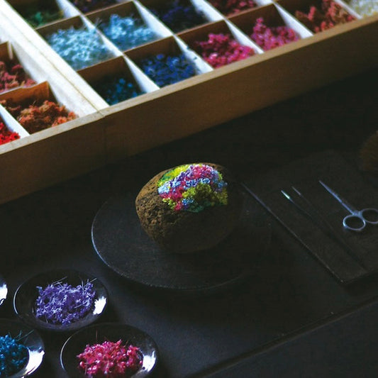 Flowers That Last a Year: Japan's AME Preserved Flower Art for Gifts