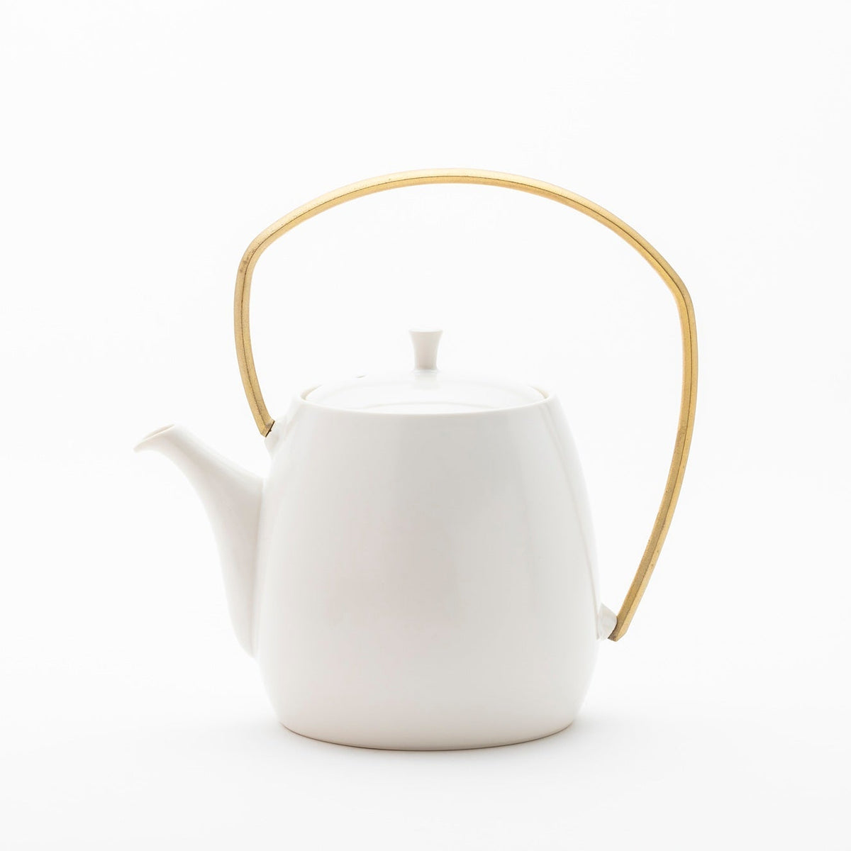 Susumuya Chaten Susumu Dobin Teapot, Large (3–4 people): approx. 30.4 fl oz (900 ml)<br>H 7.9 in (200 mm) incl. handle, W 7.5 in (190 mm) incl. spout