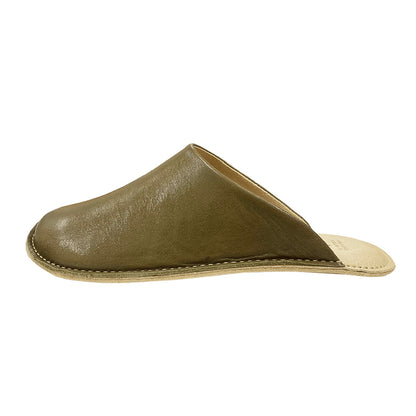 Room shoes "REELA" in Gloss Leather Olive