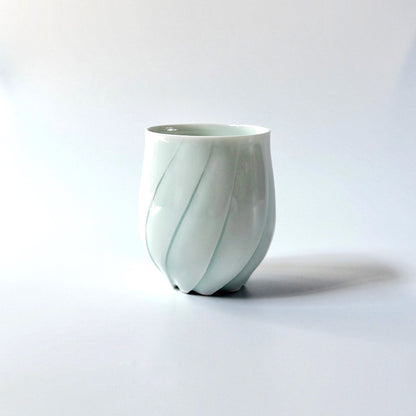 Hiroshi Taruta Seto Slim Porcelain Tea Cup<br>Style 2: φ 6.5 × H 8 cm