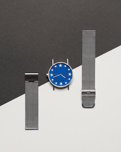 Case Size: 37 mm