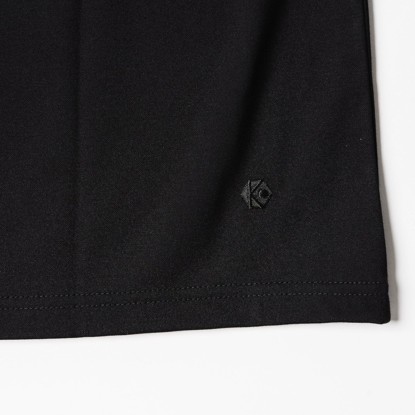 Jacket Inner Tee — Raised Collar, UV-Cut