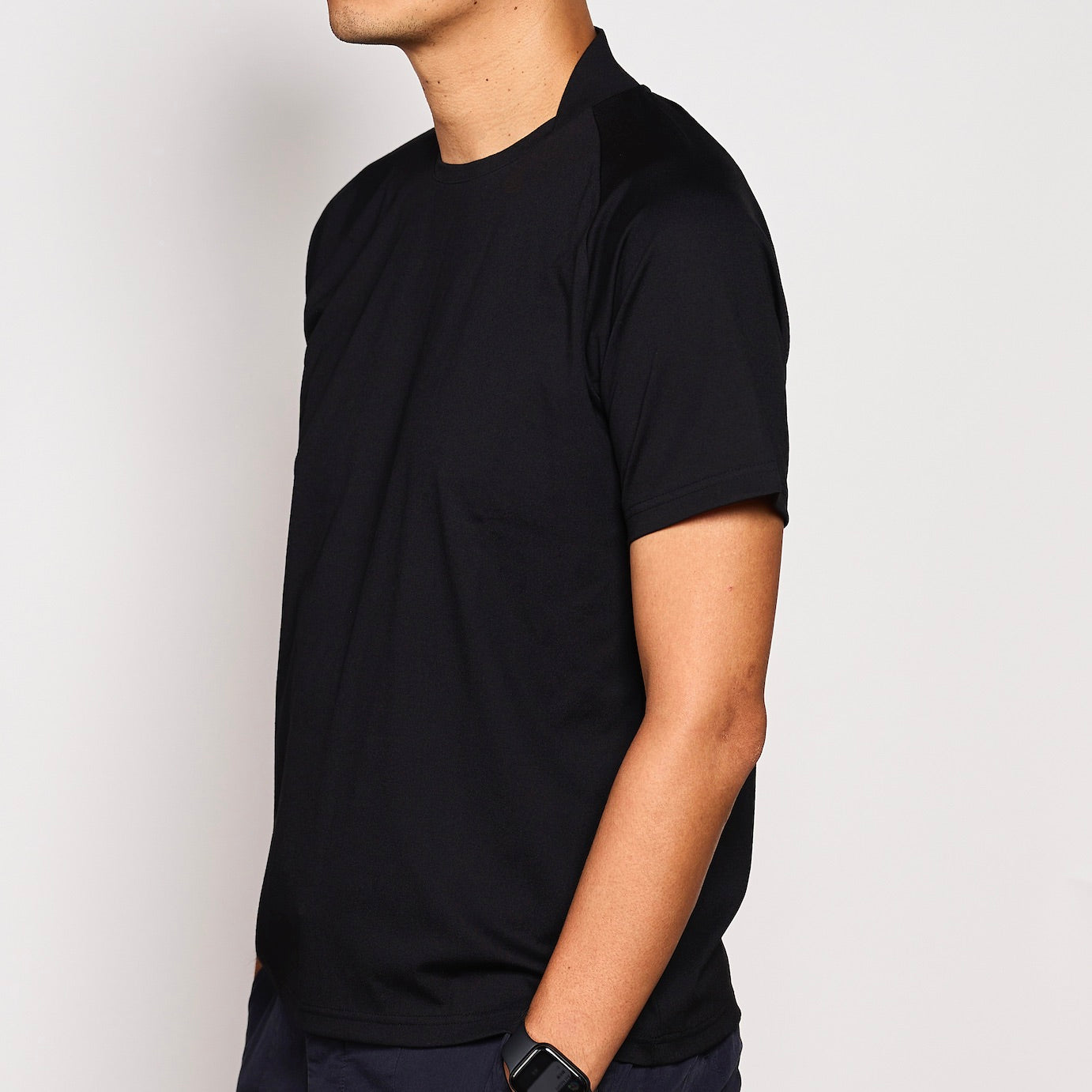 Size M / Model height: 180 cm (5'11")