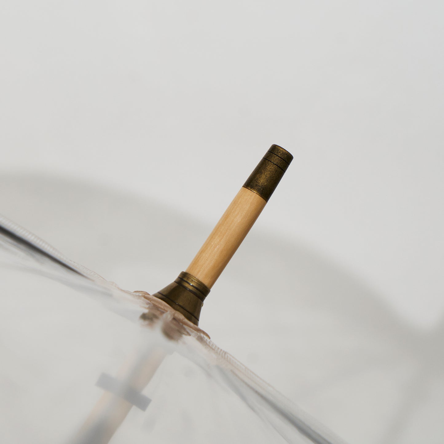 Ferrule: natural maple wood