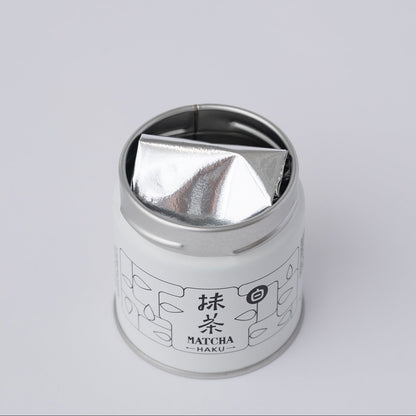Susumuya Chaten Kagoshima Matcha<br>
Single tins (HAKU, SEN, AN): 1.06 oz (30 g) each