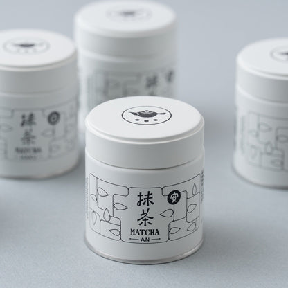 Susumuya Chaten Kagoshima Matcha<br>
Three matcha blends, each with mellow umami and a rich aroma
