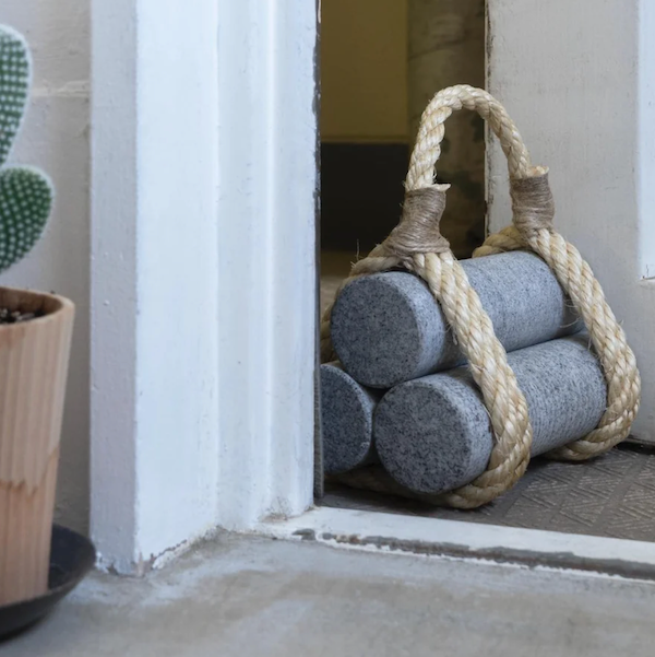 Aji Stone Stopper  A