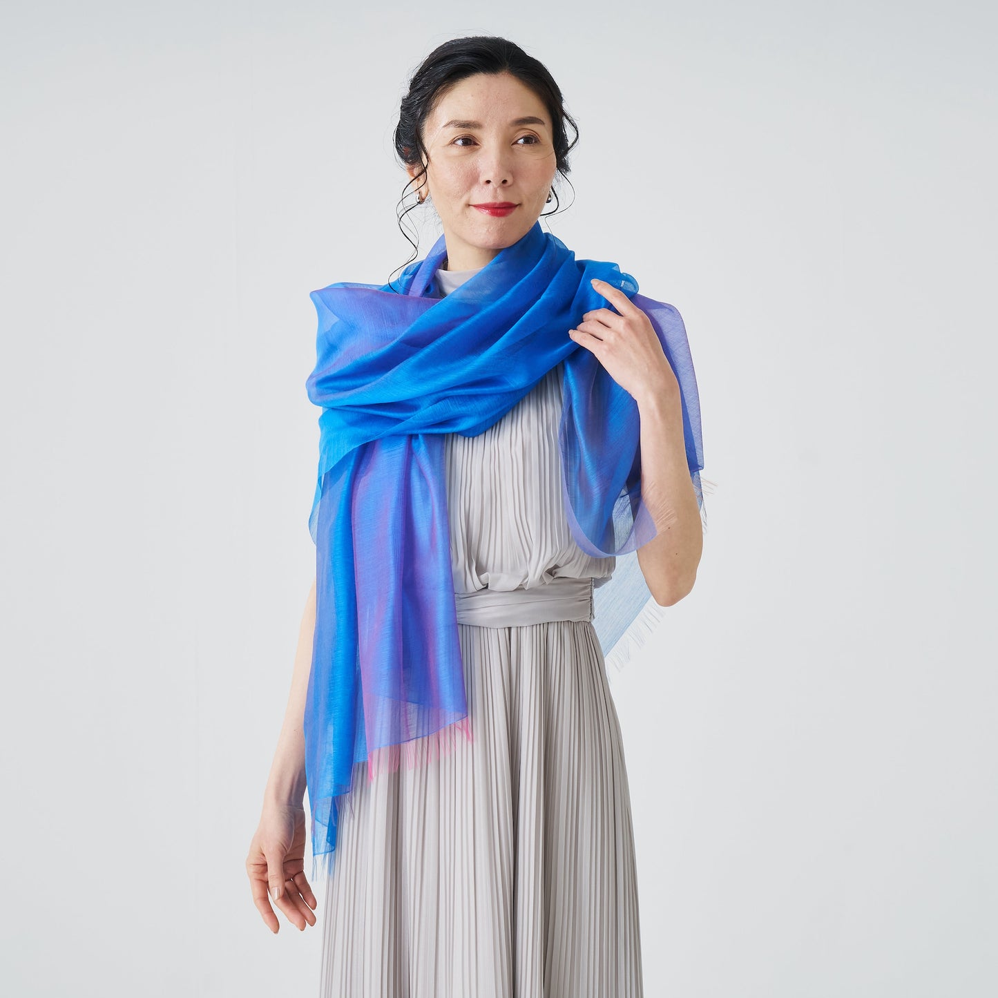 Ultra-Fine Silk Cashmere Stole "Gokusai"　