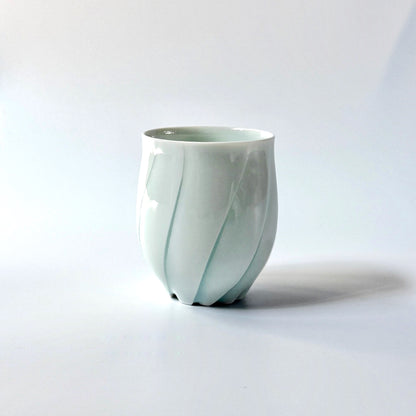 Hiroshi Taruta Seto Slim Porcelain Tea Cup<br>Style 3: φ 6.5 × H 8 cm