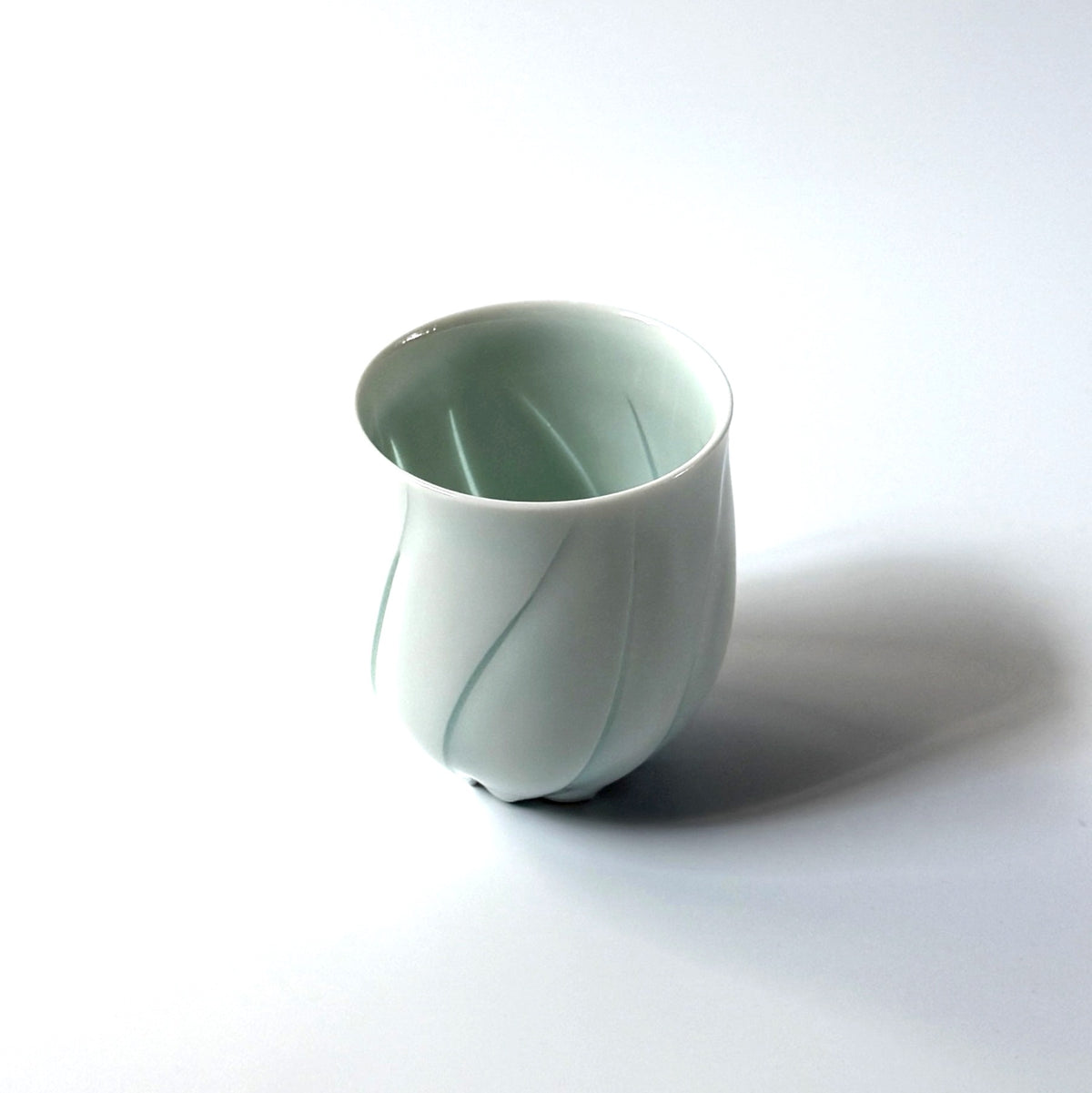 Hiroshi Taruta Seto Slim Porcelain Tea Cup<br>Style 4: φ 6.5 × H 8 cm