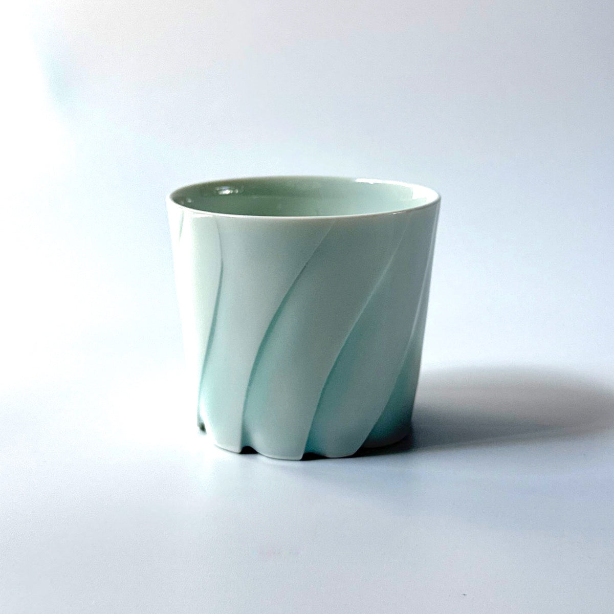 Hiroshi Taruta Seto Porcelain rocks Cup<br>Style 3: φ 8.5 × H 7.5 cm