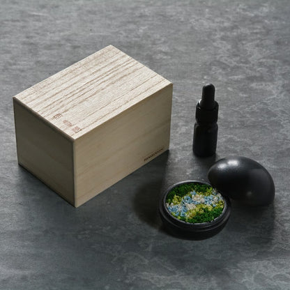 Preserved Flower Art Piece "Hanakogo"