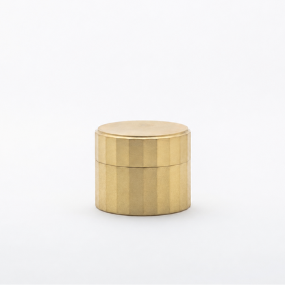 Susumuya Chaten Susumu Tea Caddy (Medium)<br>Size: Ø 3.4 in (87 mm) × H 3.0 in (75.5 mm)  Weight: approx. 20.5 oz (580 g)  Capacity: 3.5 oz (100 g)