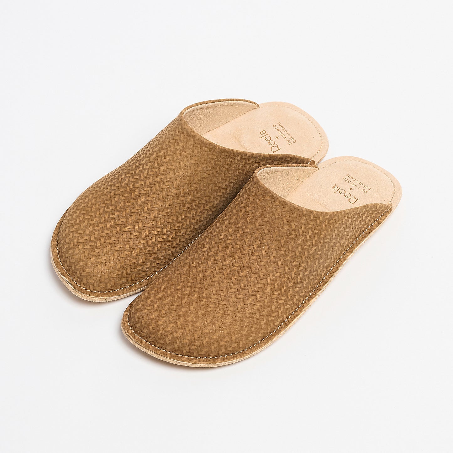 Room shoes "REELA" in Embossed Leather Beige
