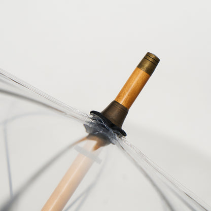 The tip of the umbrella is also made with care.