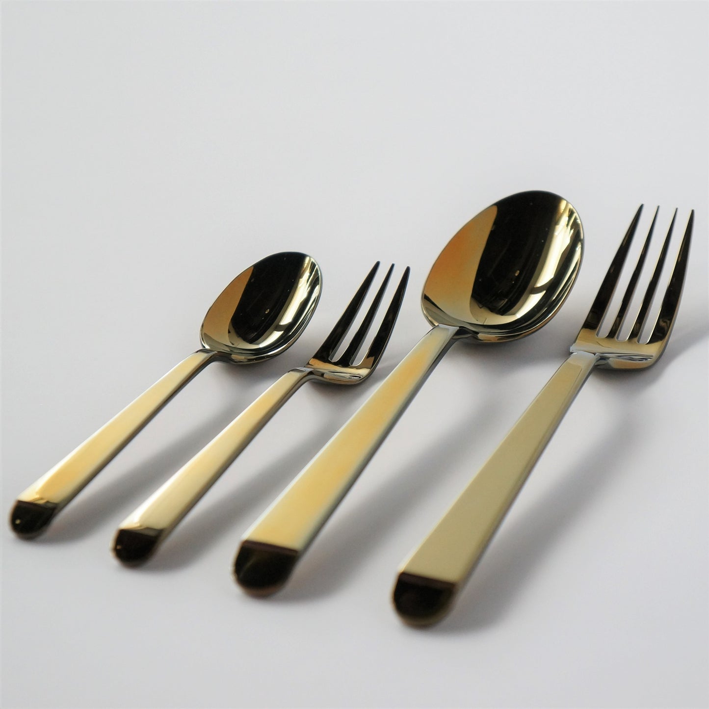 Iridescent Stainless Cutlery Set