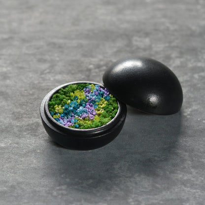 Preserved Flower Art Piece "Hanakogo"
