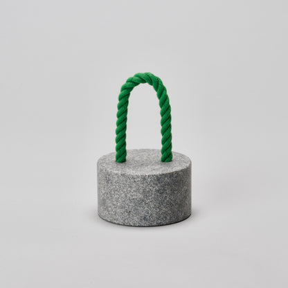 Green size: height of rope 130 mm (5.1”) <br> φ140* height 80 mm (5.5”*3.1”) <br>Weight: 3.2 kg (7.05 lbs)