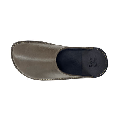 Room shoes "REELA" in Gloss Leather Grey