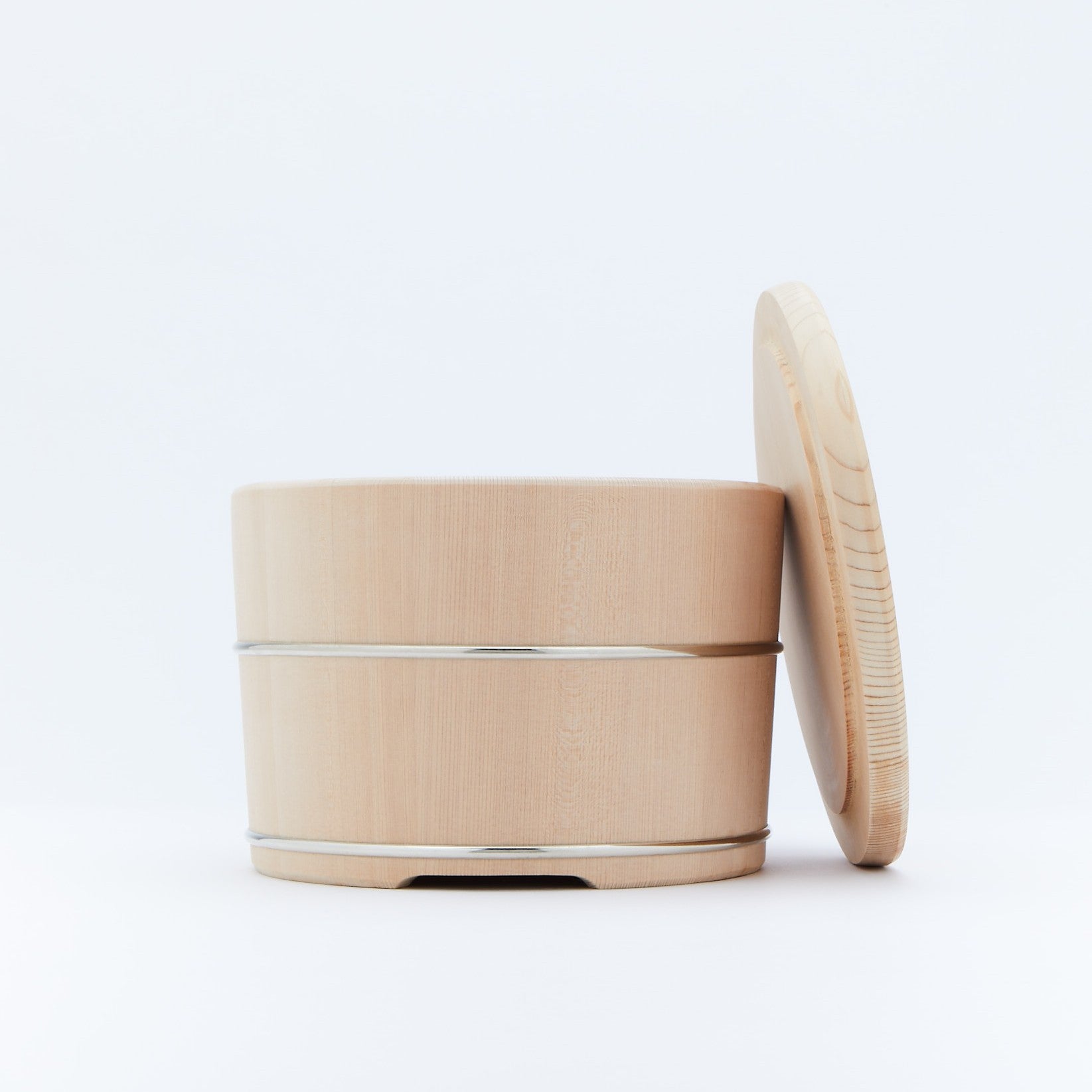 19.5 × 19.5 × height 13 cm<br>Japanese Sawara cypress / nickel silver