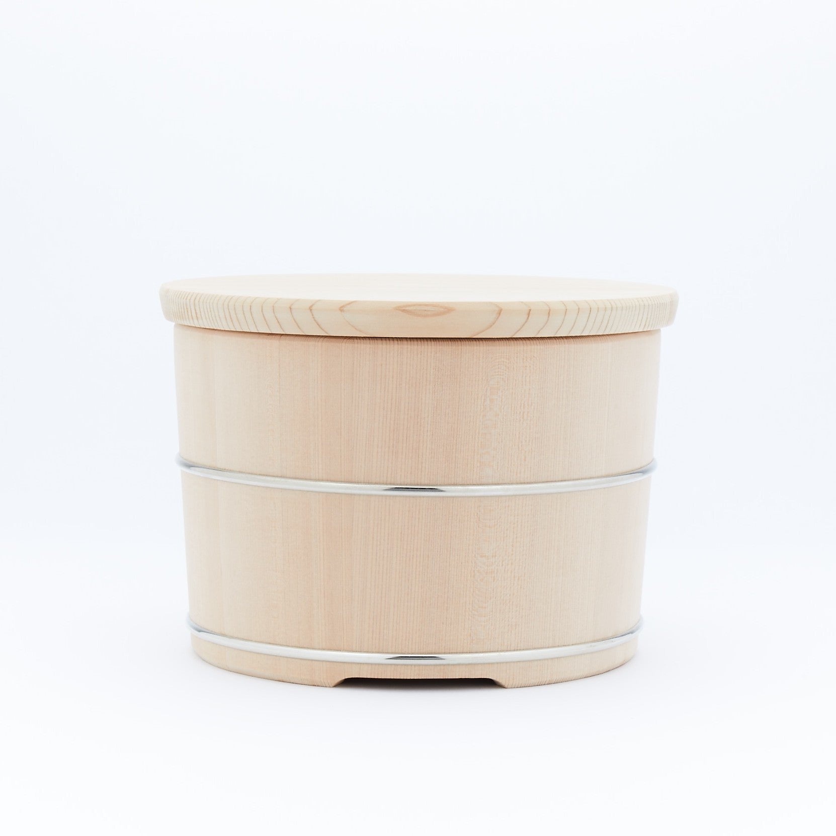 19.5 × 19.5 × height 13 cm<br>Japanese Sawara cypress / nickel silver