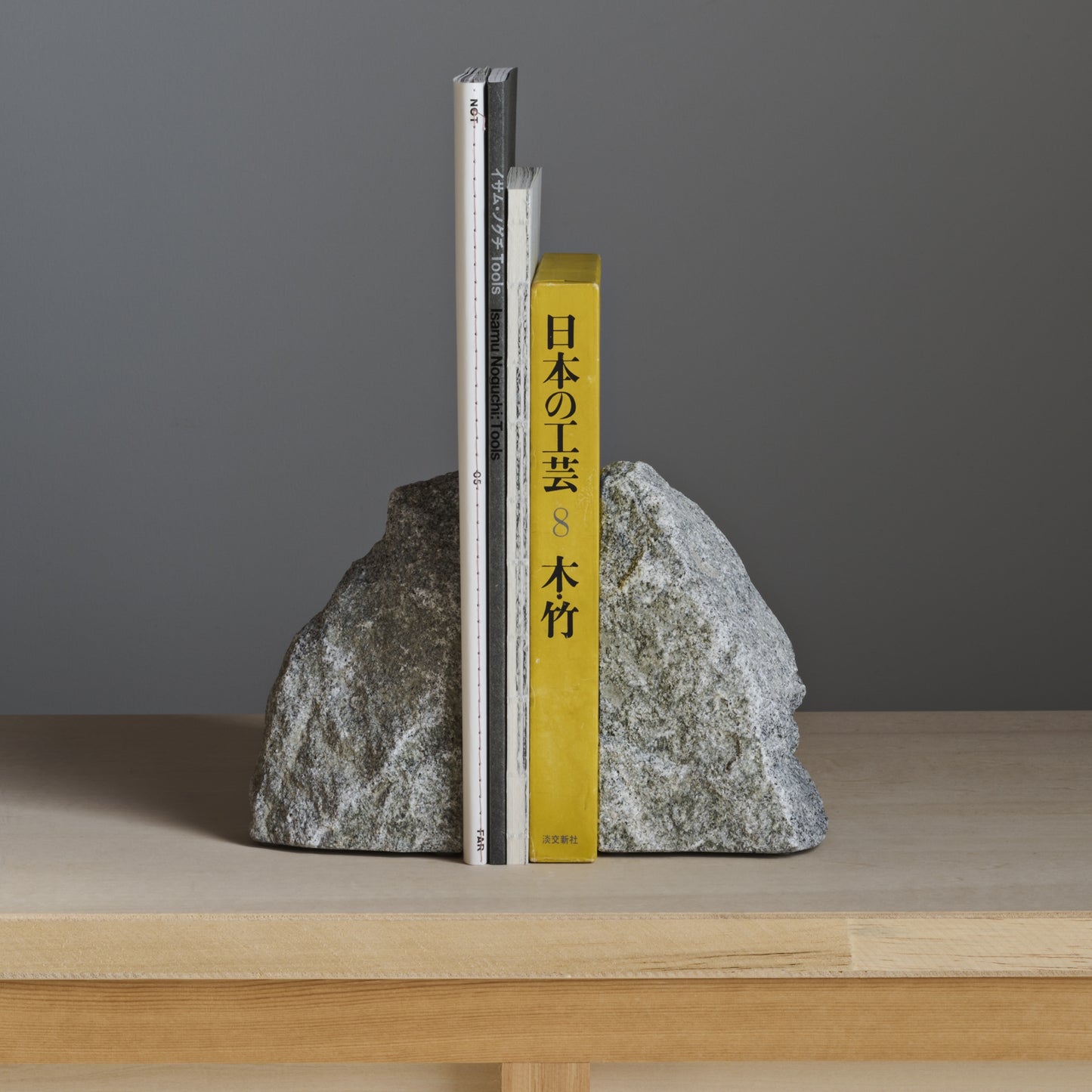 Light gray / L<br>150*80*150 mm / 3kg