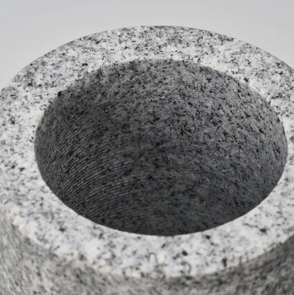 Aji Stone Stand / 70S Komame<br>φ70*115 mm / 0.8 kg