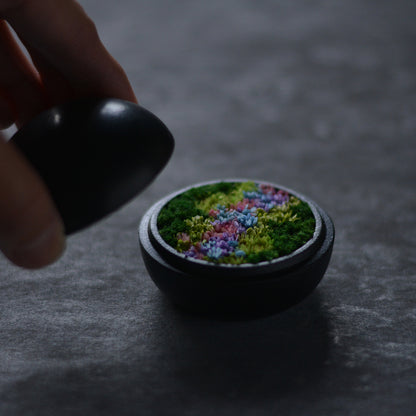 Preserved Flower Art Piece "Hanakogo"