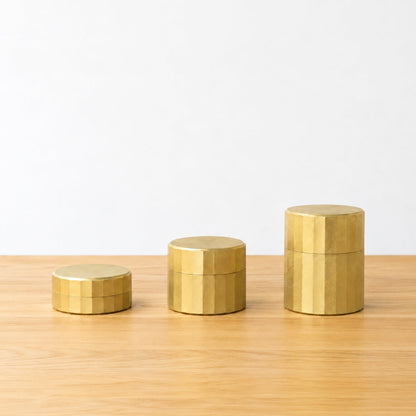 Susumuya Chaten Susumu Tea Caddy & Scoop Set<br>Available in three sizes: Small (1.1 oz / 30 g), Medium (3.5 oz / 100 g), Large (7.1 oz / 200 g)