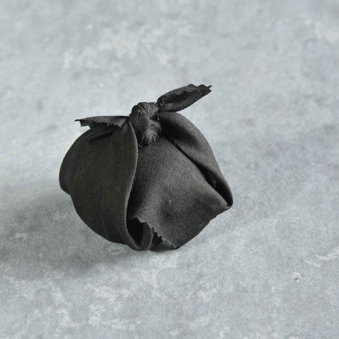 Preserved Flower Art Piece "Hanakogo"