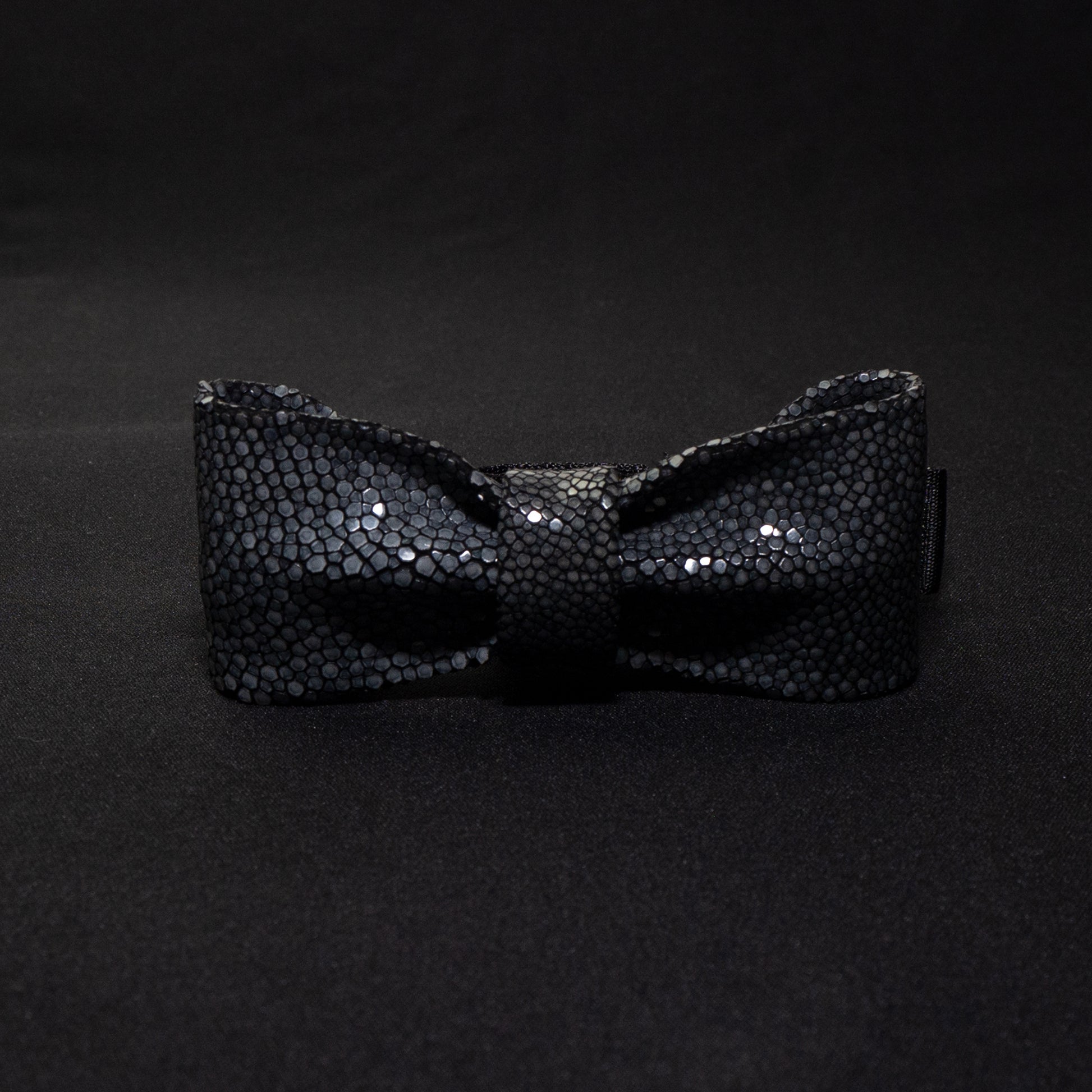 Stingray Bow Tie<br>Black