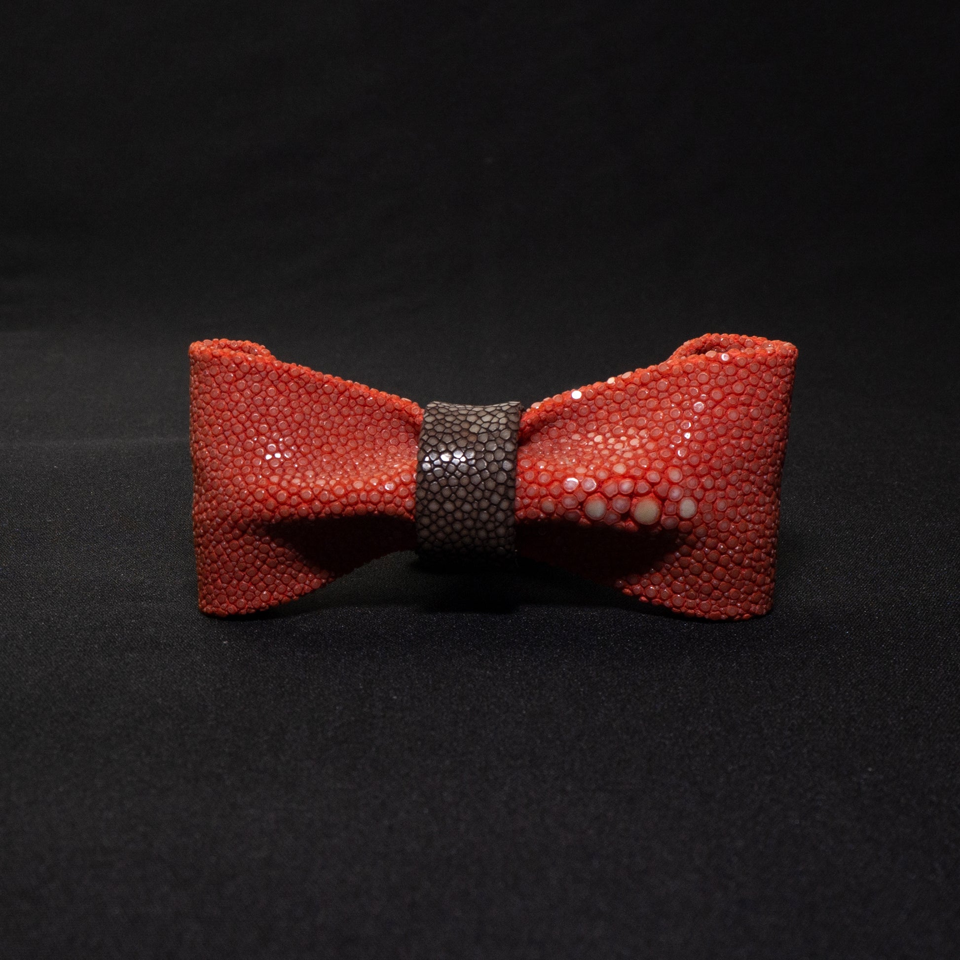 Stingray Bow Tie<br>Red × Brown