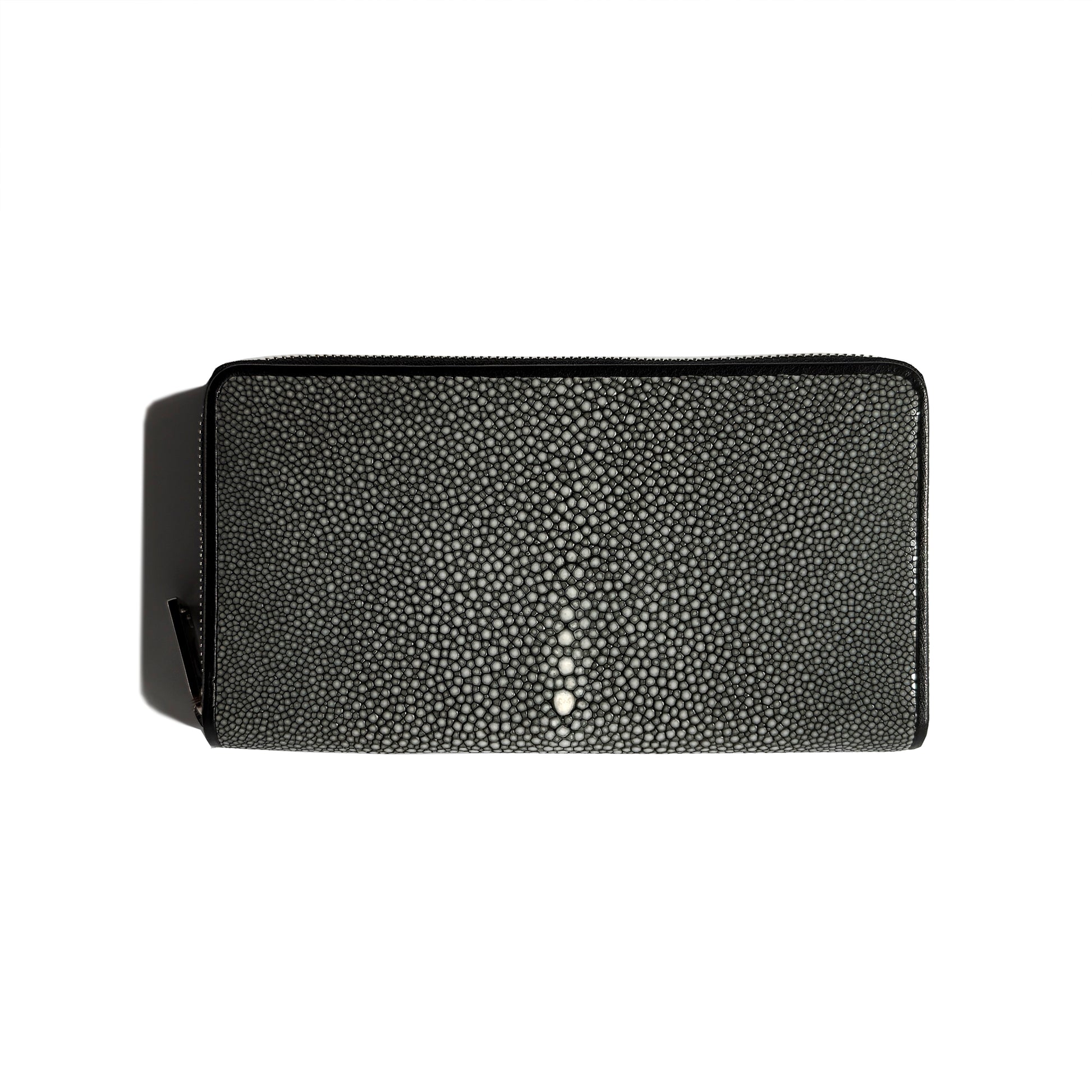 Go-One Stingray Leather Long Wallet<br>Black
