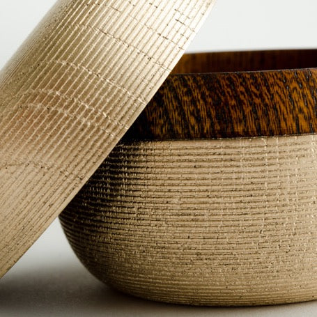 Hakuza gold leaf Natsume<br>Kuon-iro