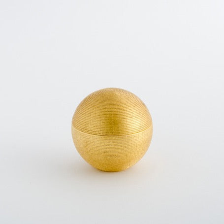 Hakuza Sensuji Mari Gold Leaf Box<br>Small / Towa-iro