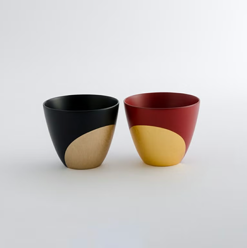 Hakuza Urushi Gold-Platinum Leaf Cup<br>Red & Black Set
