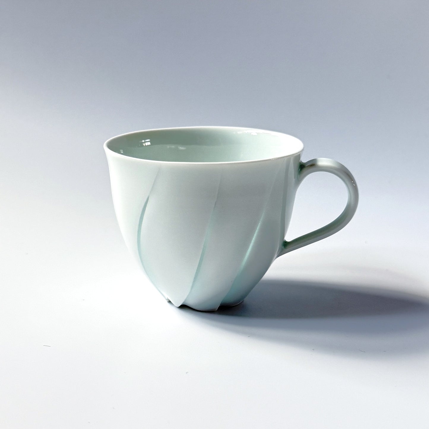 Coffee Cup: Dia. 3.3 × H 2.6 in (85 × 65 mm)