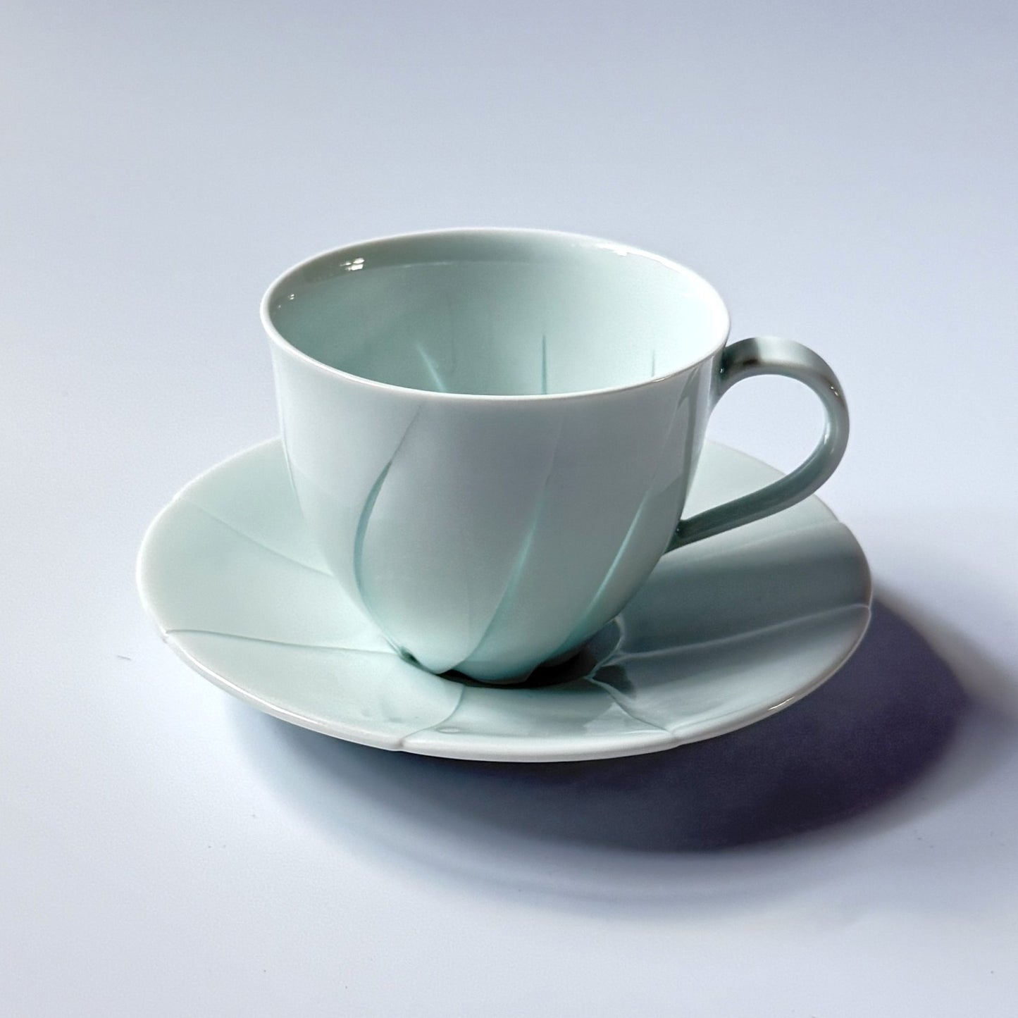 Coffee Cup: Dia. 3.3 × H 2.6 in (85 × 65 mm)