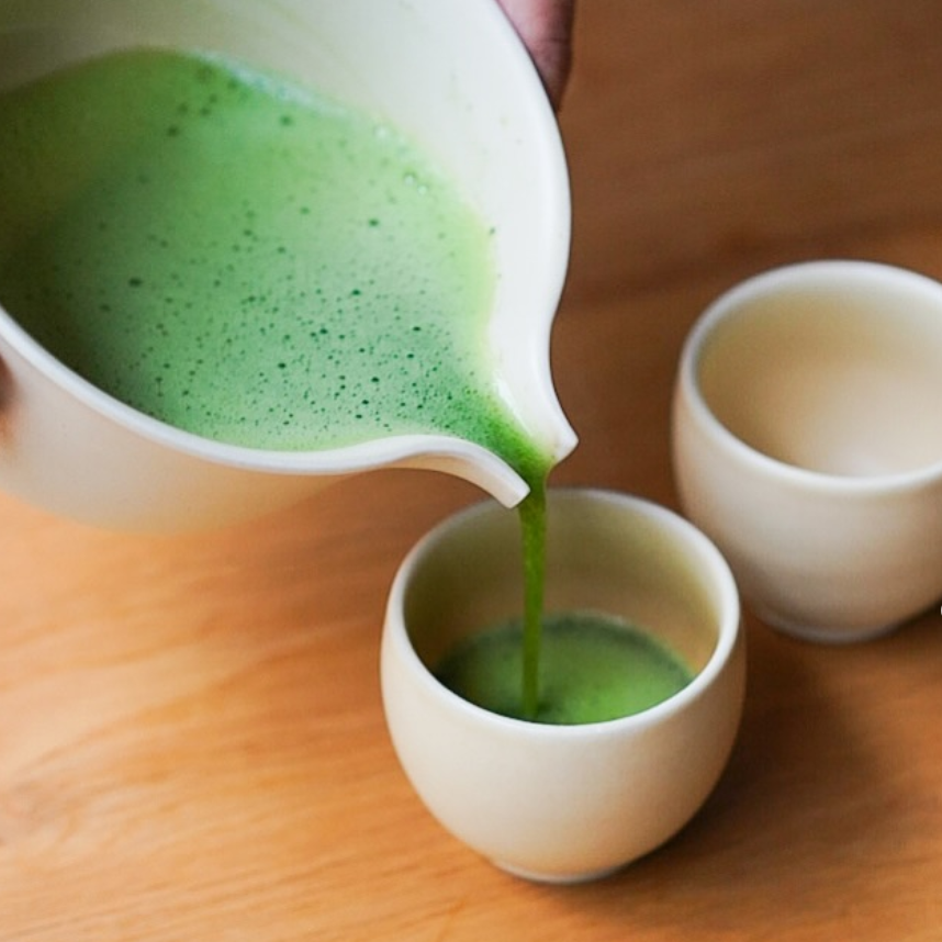 Susumuya Chaten Kagoshima Matcha<br>
Mellow umami and a rich aroma that lingers as you sip
