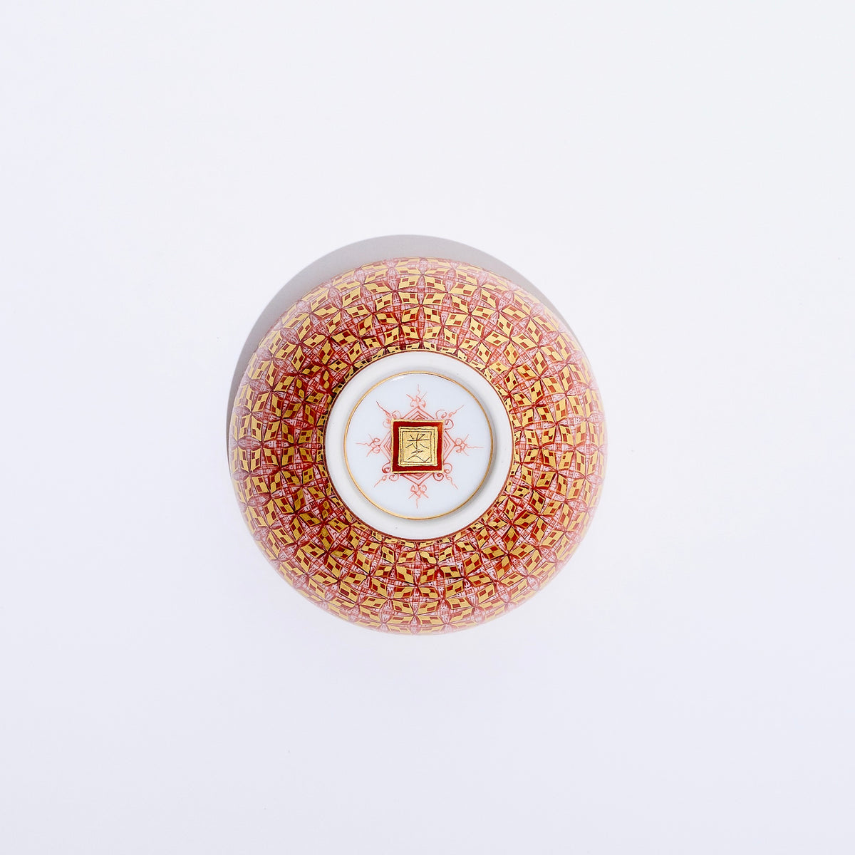 Kazuhiko Komekyu<br>Kutani Ware Porcelain Case